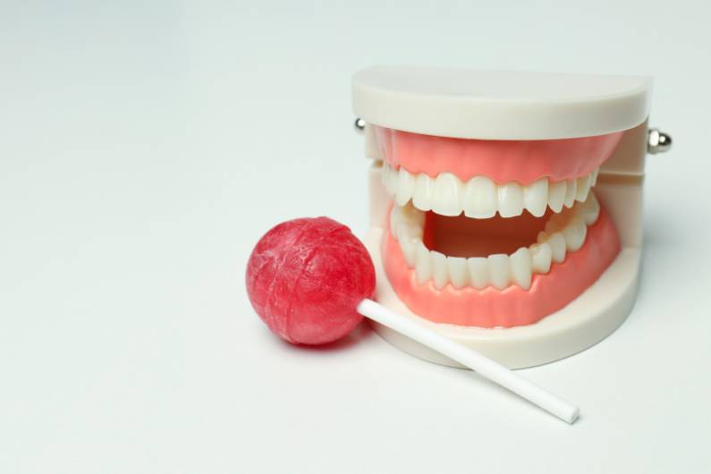 Can Certain Foods Break Your Teeth? Preventive Measures and What to Do In An Emergency